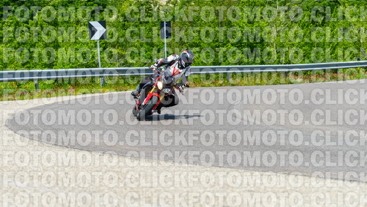 fotomotoclick-viamaggio-14-06-2026-663-10-56