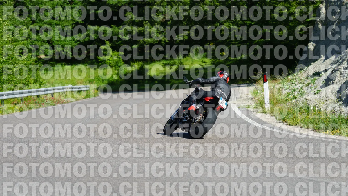 fotomotoclick-viamaggio-14-06-2026-67-09-36