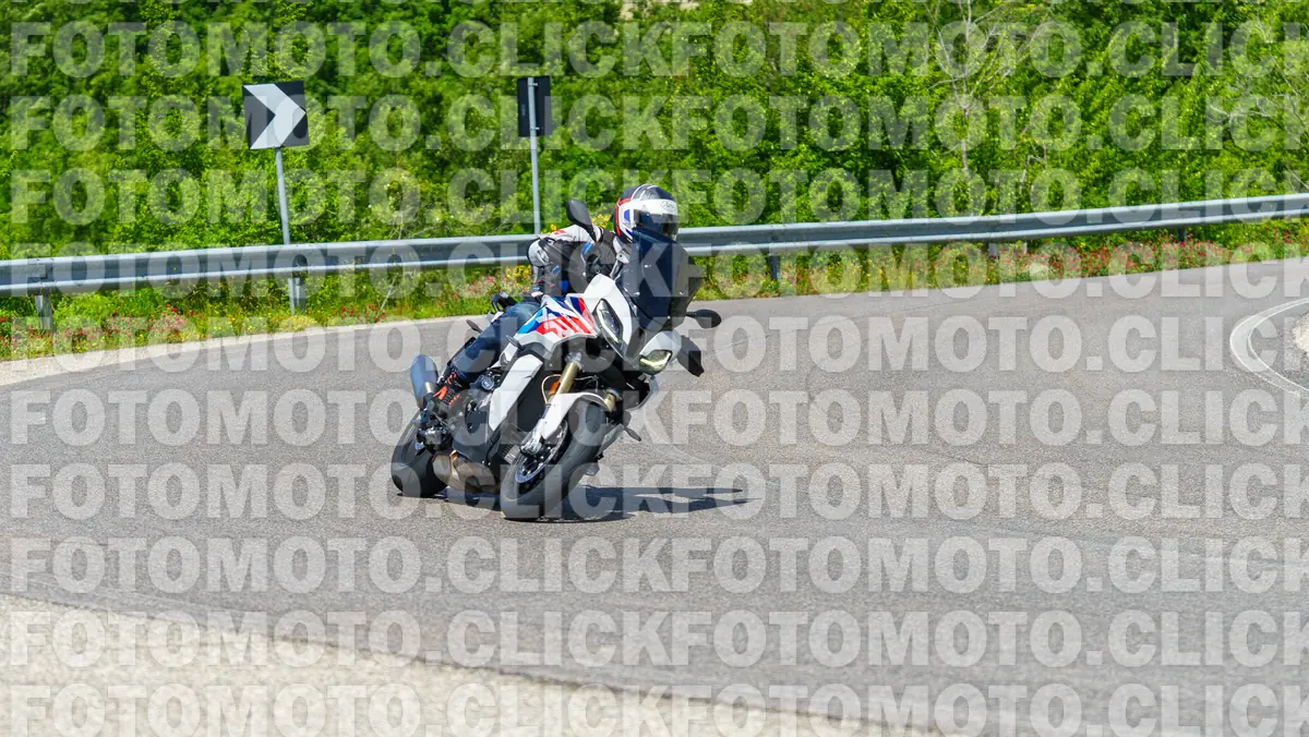 fotomotoclick-viamaggio-14-06-2026-727-11-02
