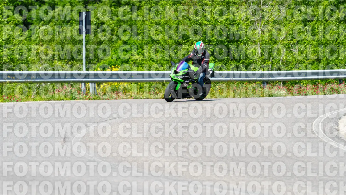 fotomotoclick-viamaggio-14-06-2026-740-11-05