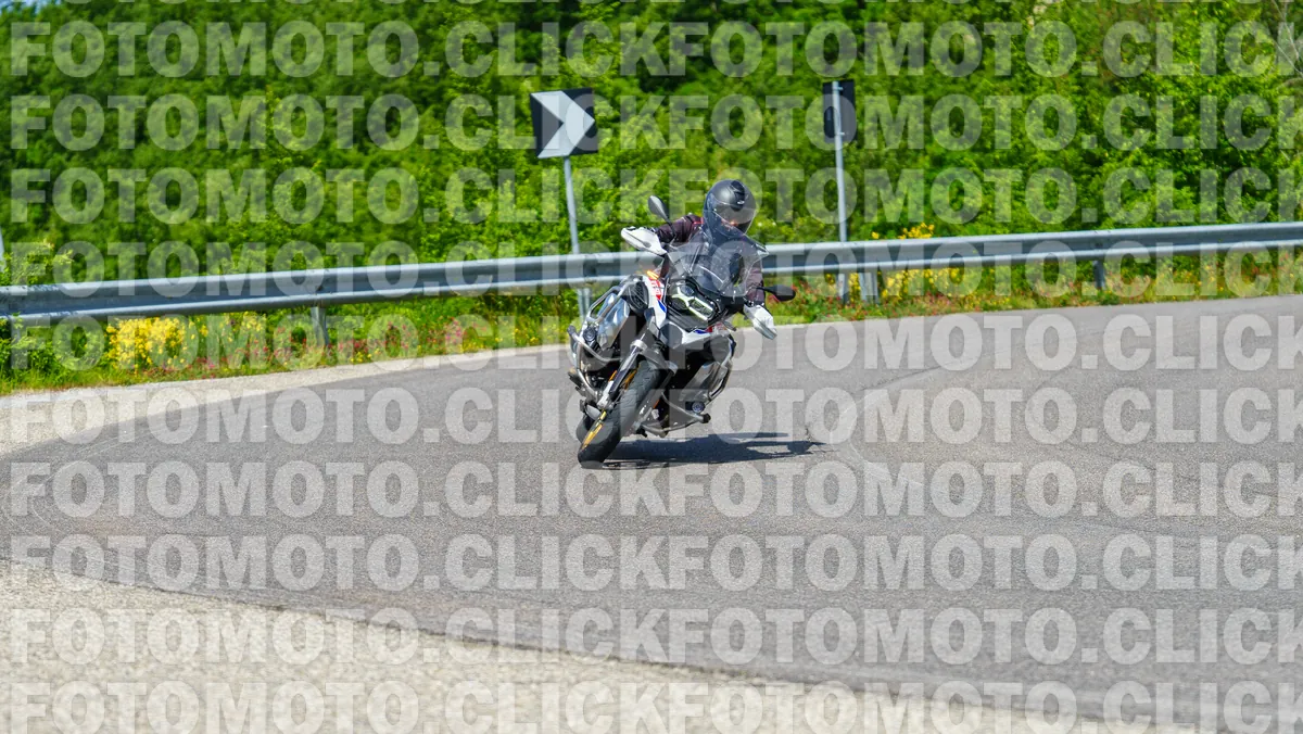 fotomotoclick-viamaggio-14-06-2026-747-11-05