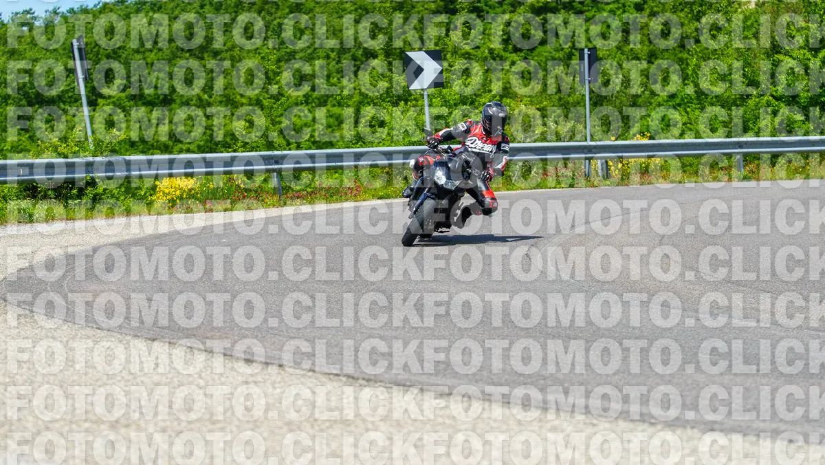 fotomotoclick-viamaggio-14-06-2026-775-11-07