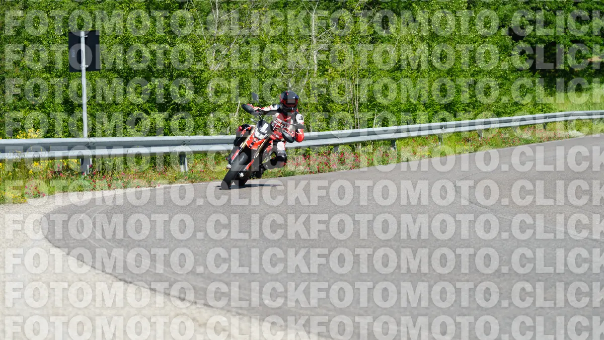 fotomotoclick-viamaggio-14-06-2026-78-09-38