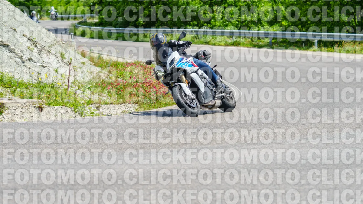 fotomotoclick-viamaggio-14-06-2026-817-11-17