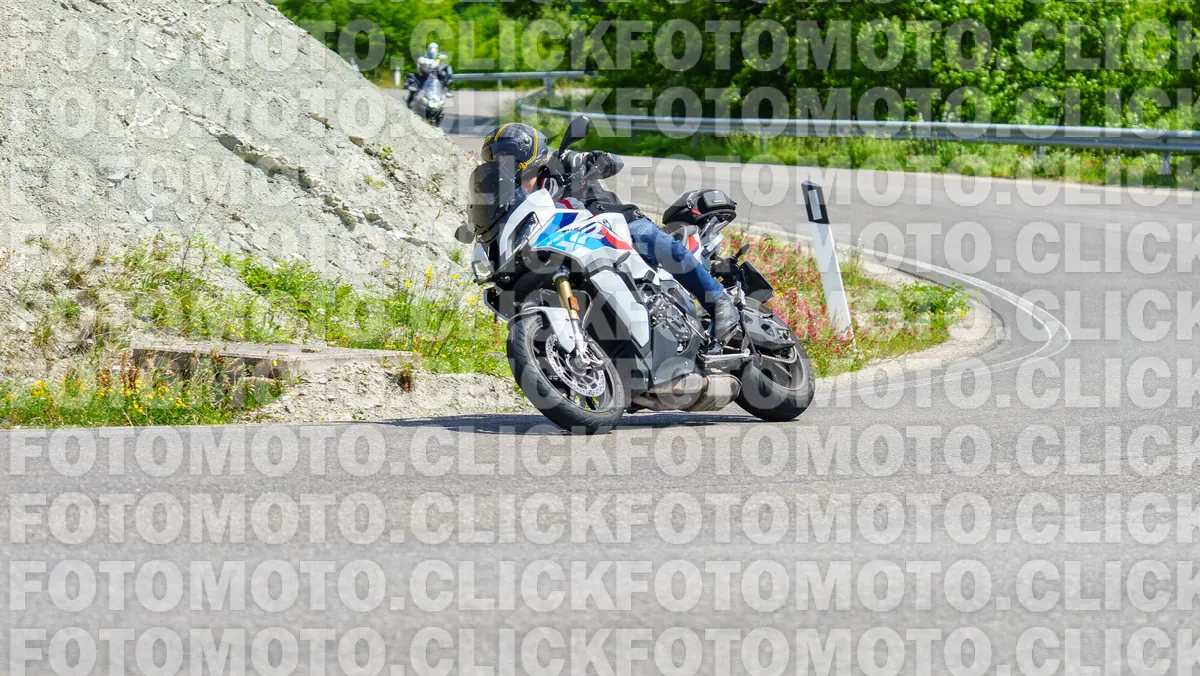 fotomotoclick-viamaggio-14-06-2026-818-11-17