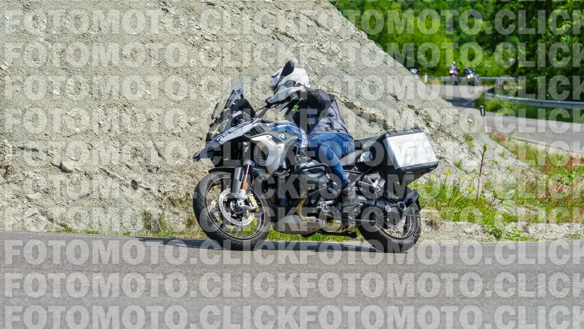 fotomotoclick-viamaggio-14-06-2026-826-11-17
