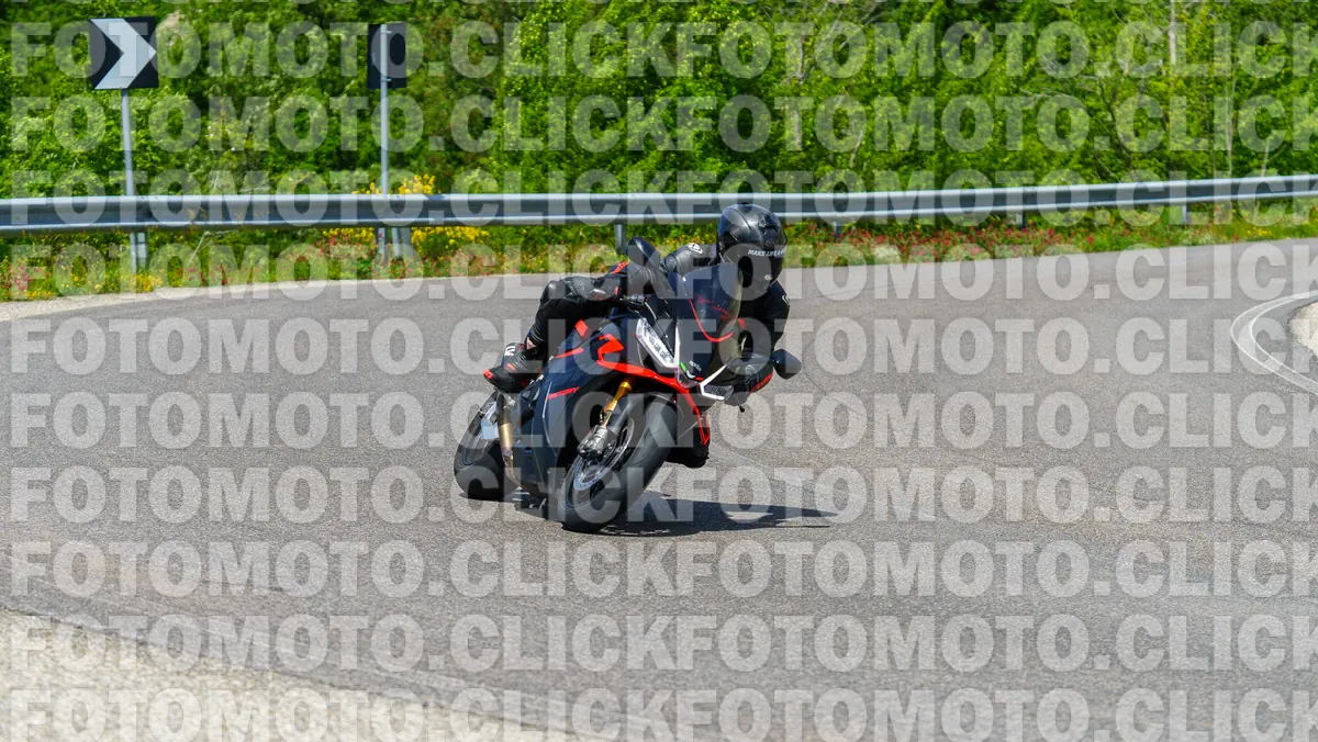 fotomotoclick-viamaggio-14-06-2026-869-11-28