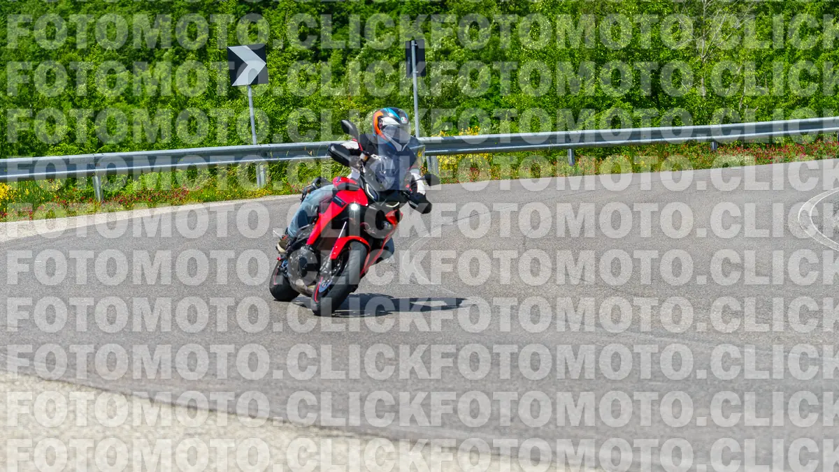 fotomotoclick-viamaggio-14-06-2026-886-11-31