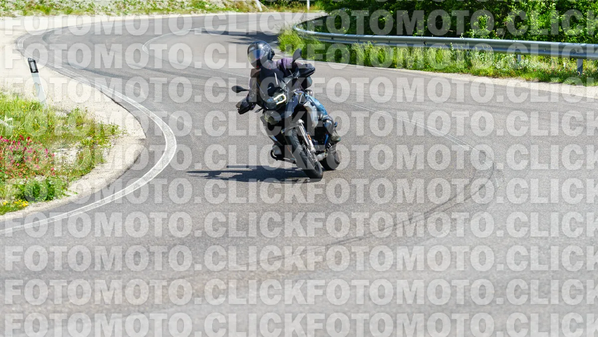 fotomotoclick-viamaggio-14-06-2026-916-11-37