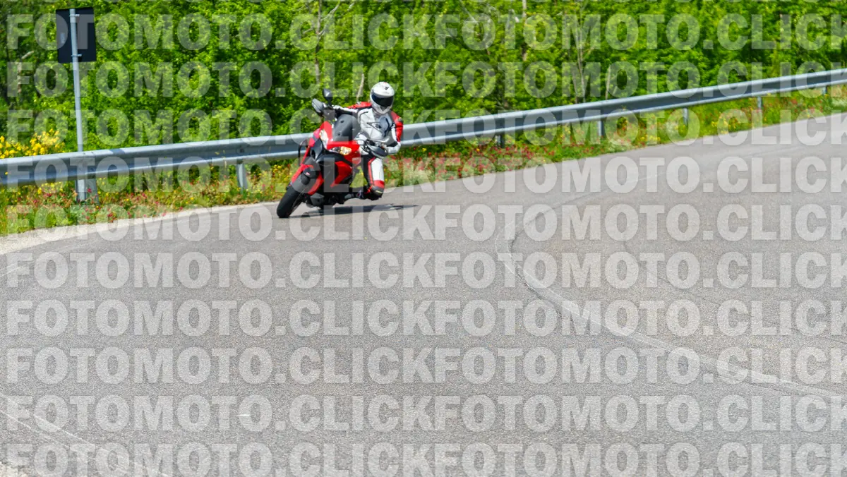 fotomotoclick-viamaggio-14-06-2026-959-11-42