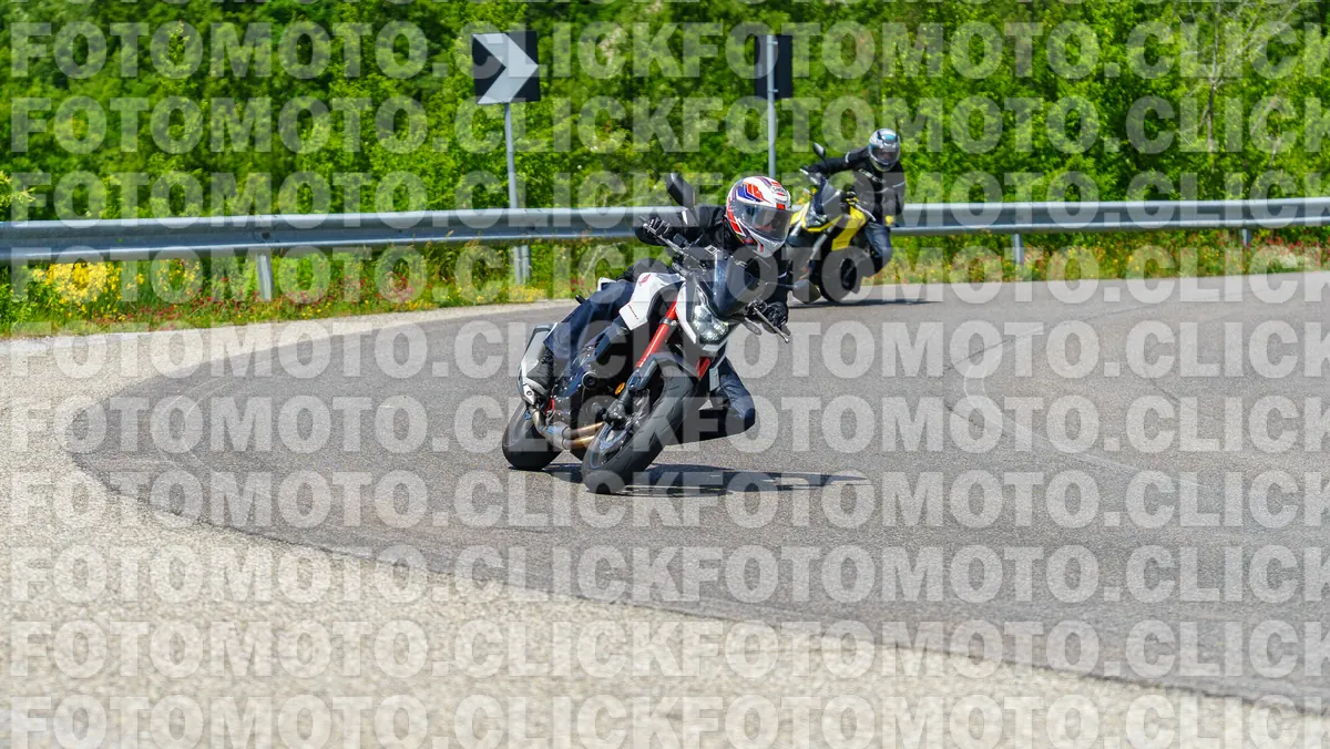 fotomotoclick-viamaggio-14-06-2026-971-11-43