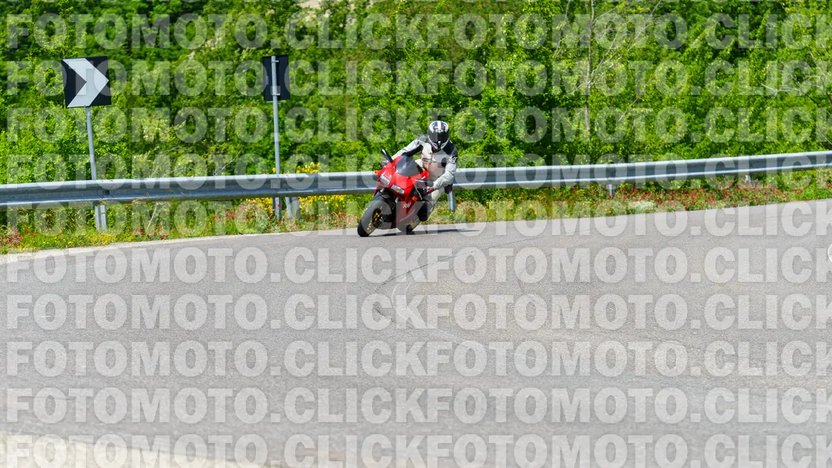 fotomotoclick-viamaggio-14-06-2026-990-11-44