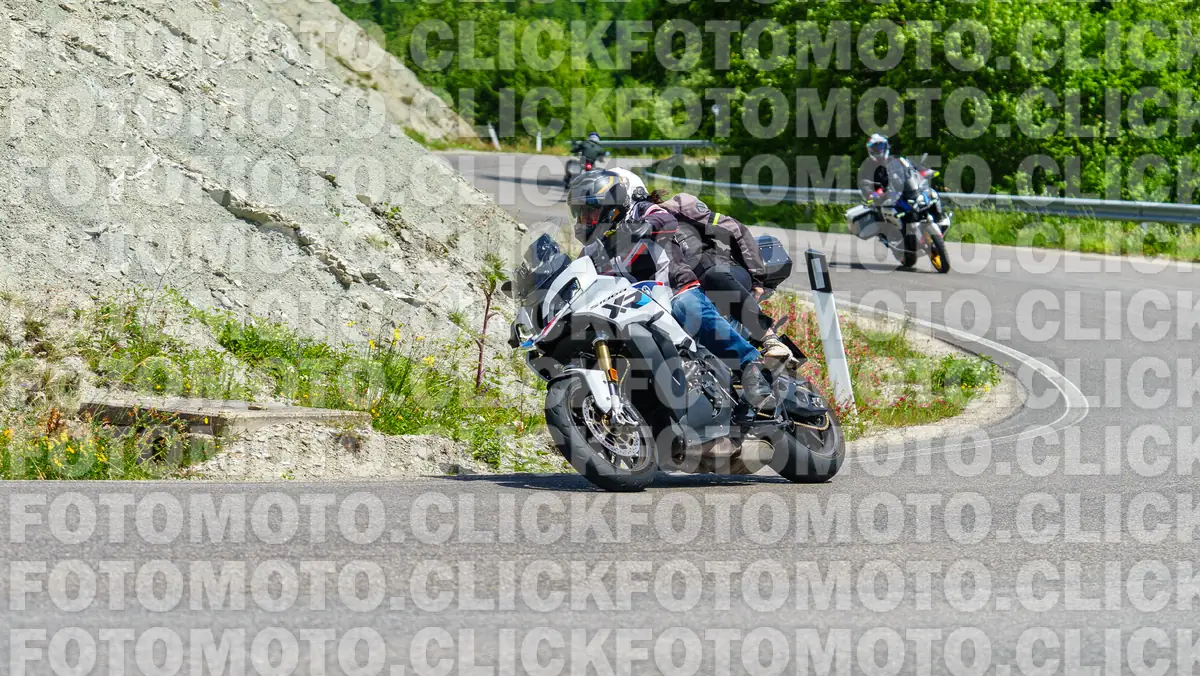 fotomotoclick-viamaggio-14-06-2026-999-11-45